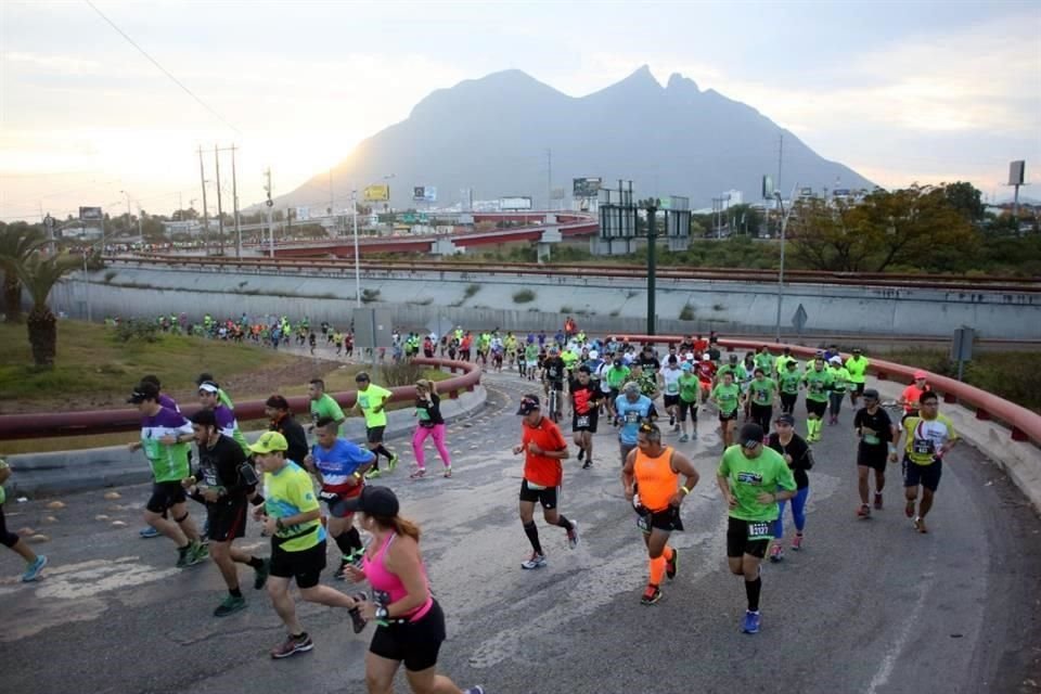 Monterrey 42K
